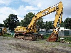 ���������� ����������� John Deere 450C LC