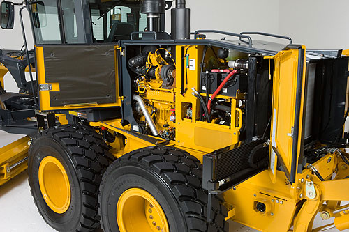 Техническое обслуживание автогрейдеров Deere 772G и 872G