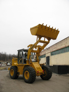 Фронтальный погрузчик XIAGONG XG942
