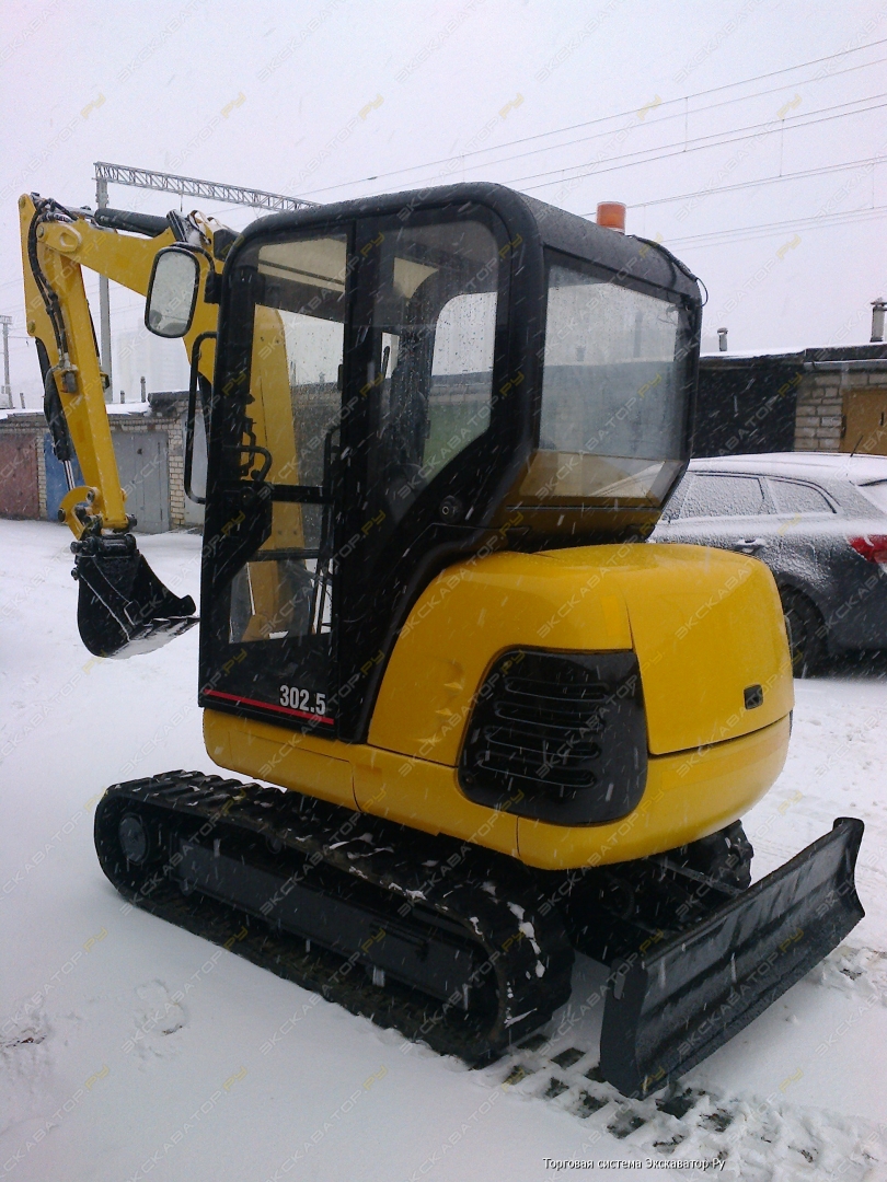 Caterpillar 302.5 [6]