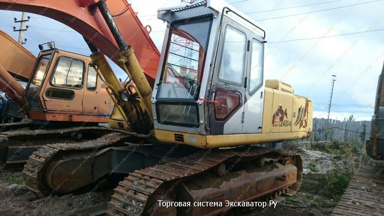 Komatsu PC400-6 [1]