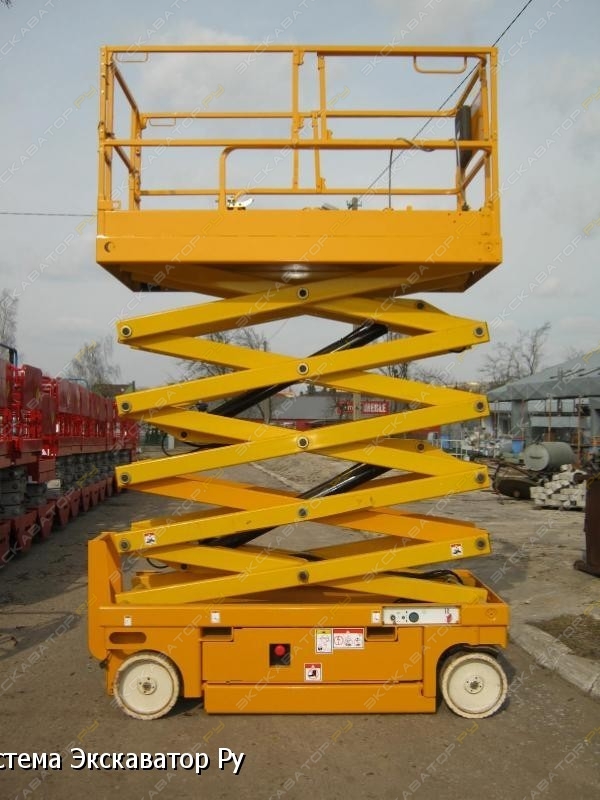 Haulotte Compact 12 [2]
