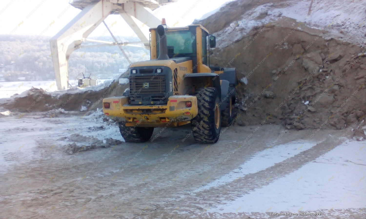 Volvo L120F [10]