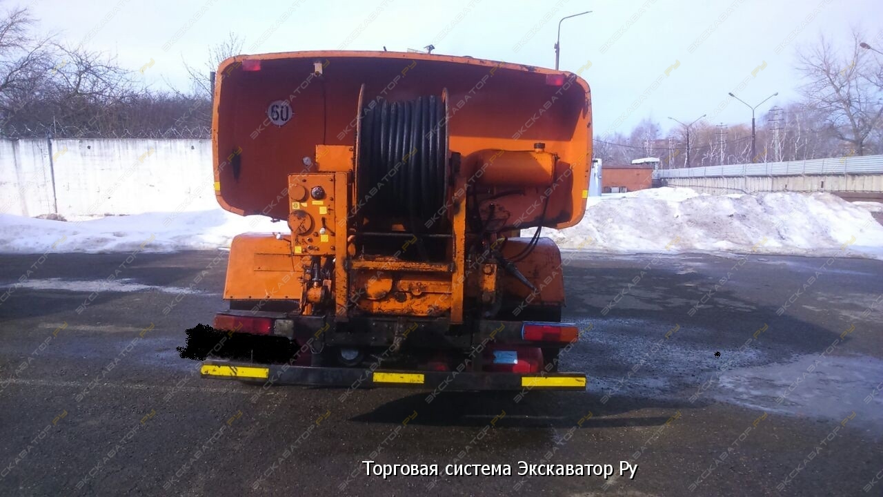 Коммаш (Арзамас) КО-502Б-2 на шасси ЗИЛ-433362 [5]