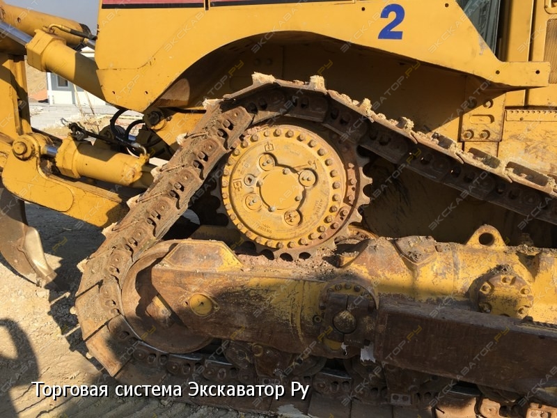 Caterpillar D8T [1]