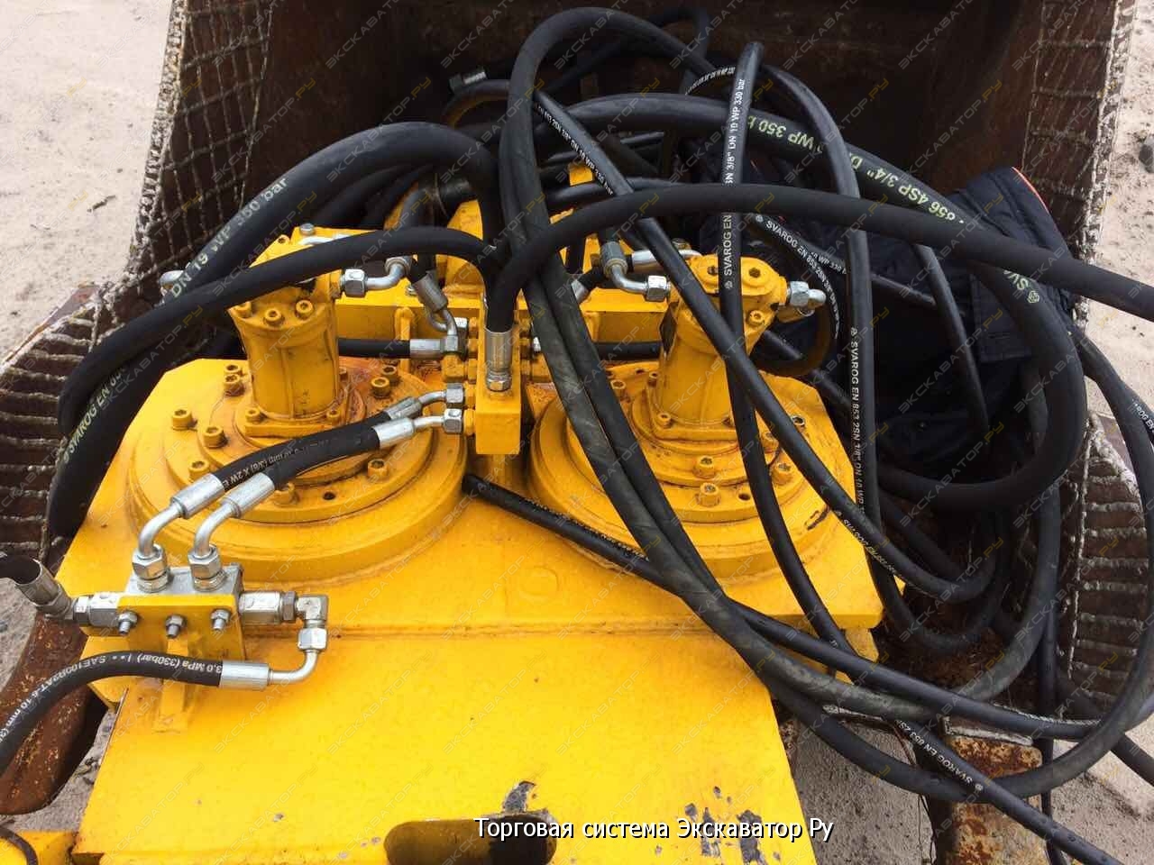Hyundai R 220LC-9S [10]