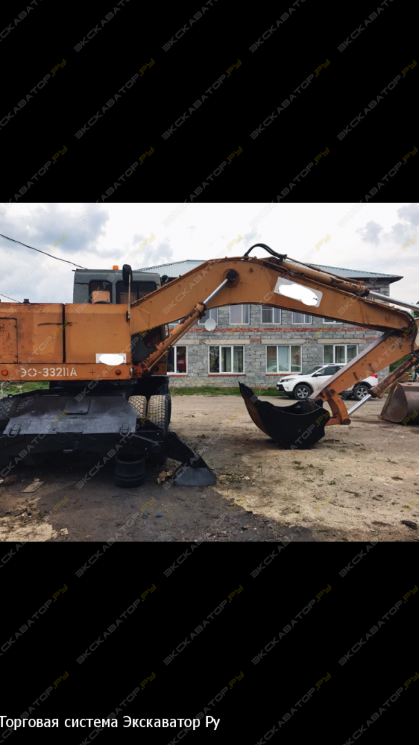 Уралвагонзавод ЭО-33211А [3]