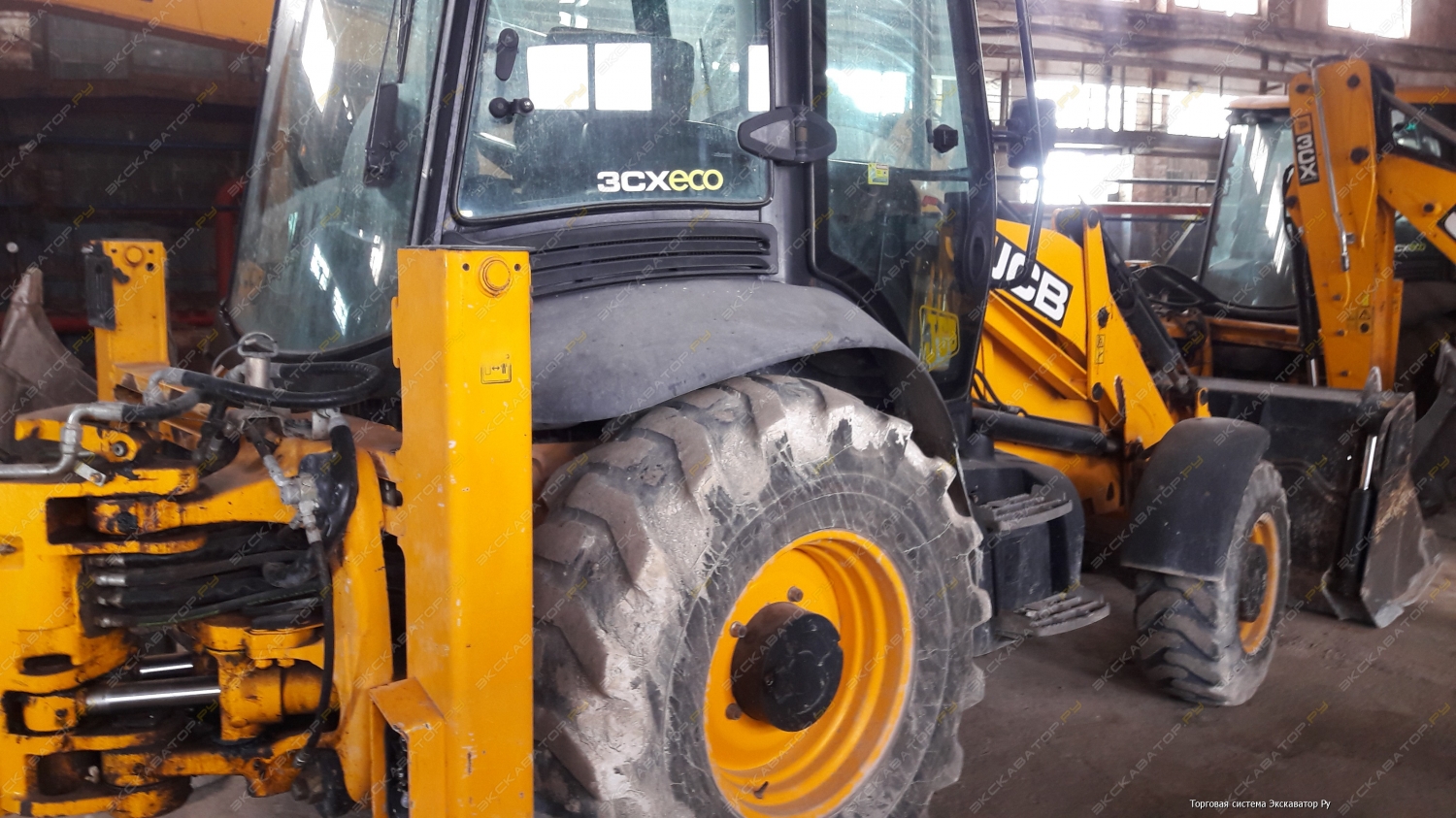 JCB 3CX SM [2]