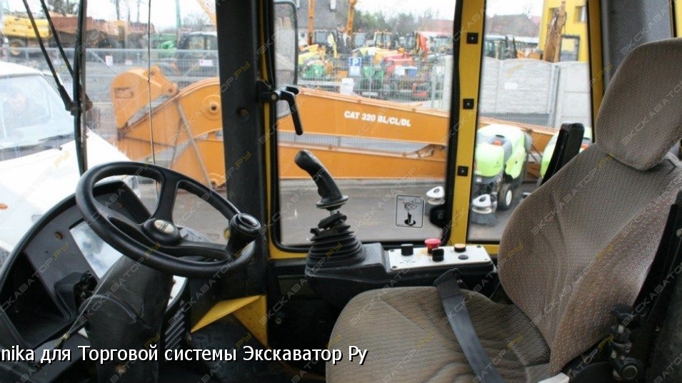 Bomag BW 213 DH-4 [5]