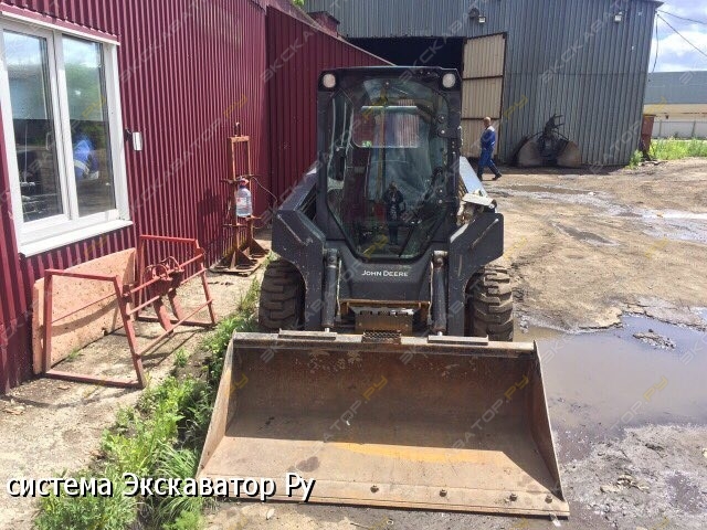 John Deere 318D [3]