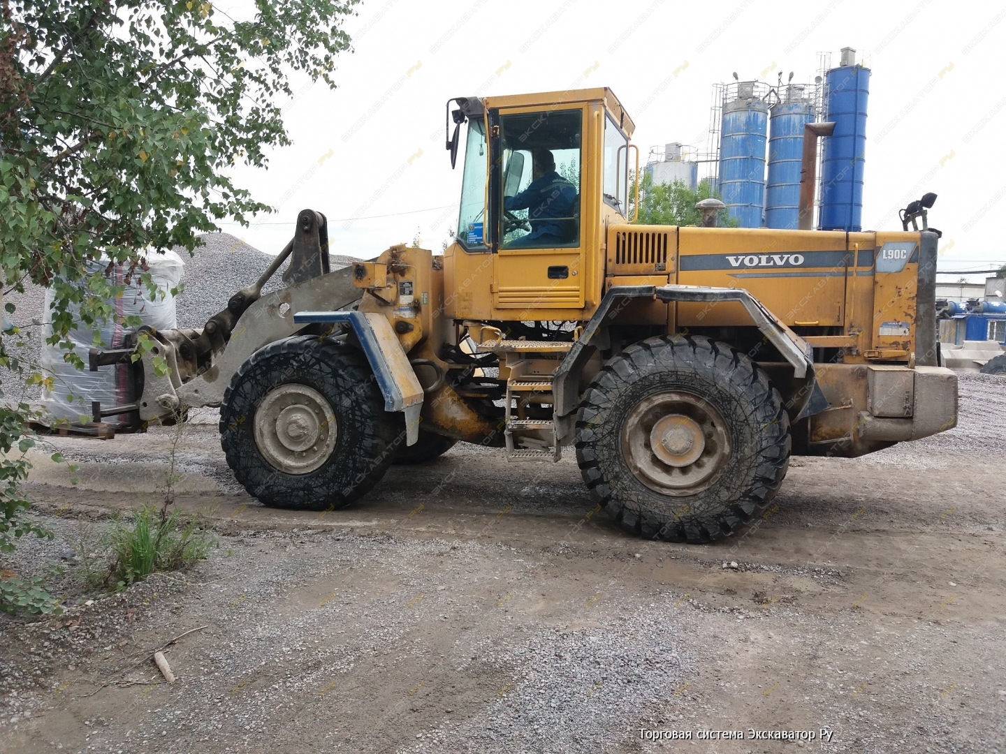 Volvo L90C [1]