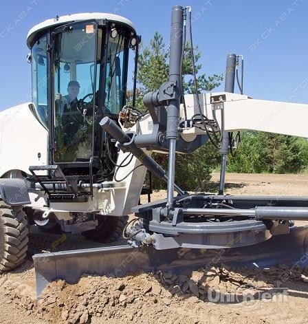 RM-Terex TG 200 [4]