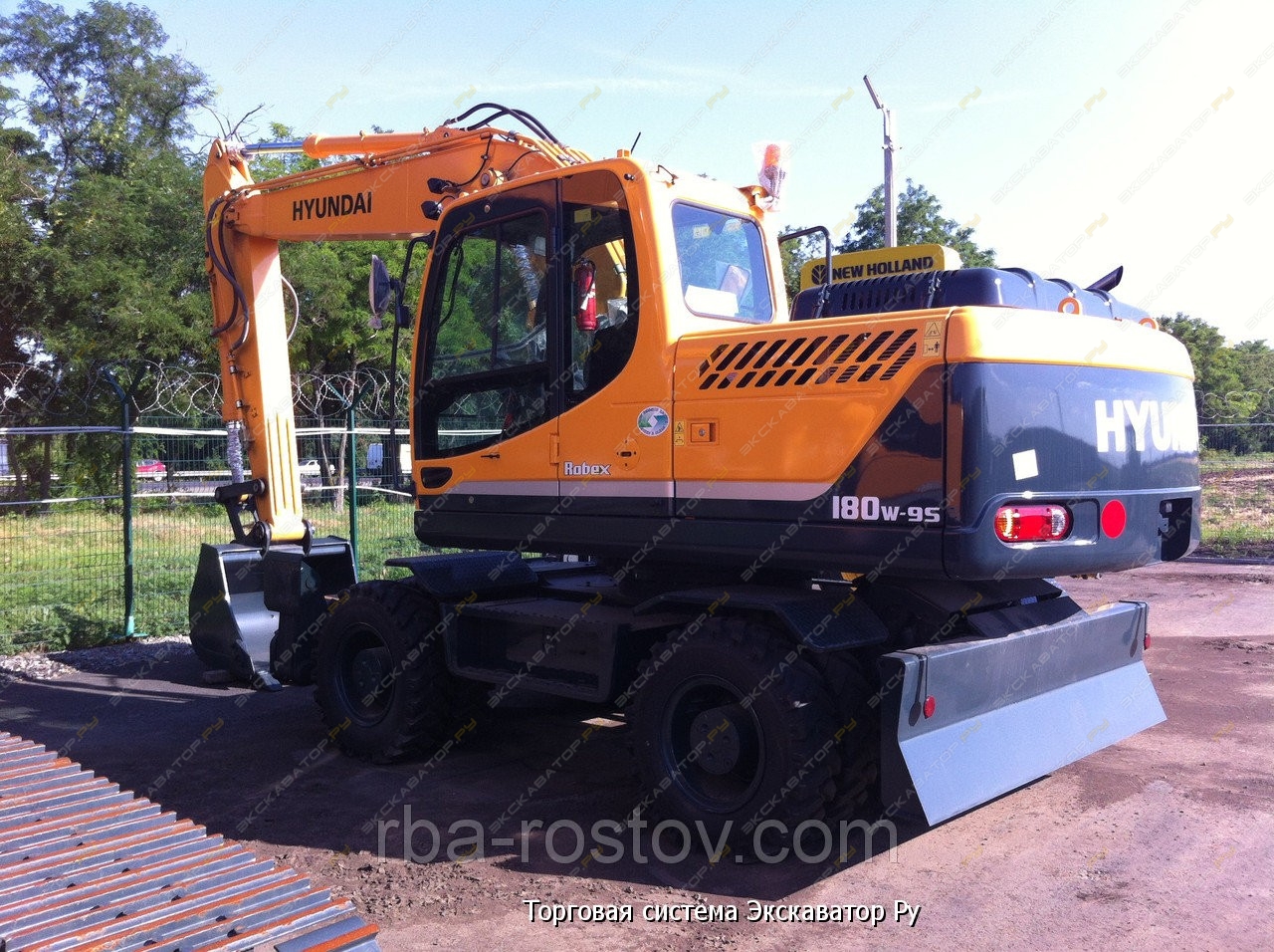 Hyundai R180W-9S [1]