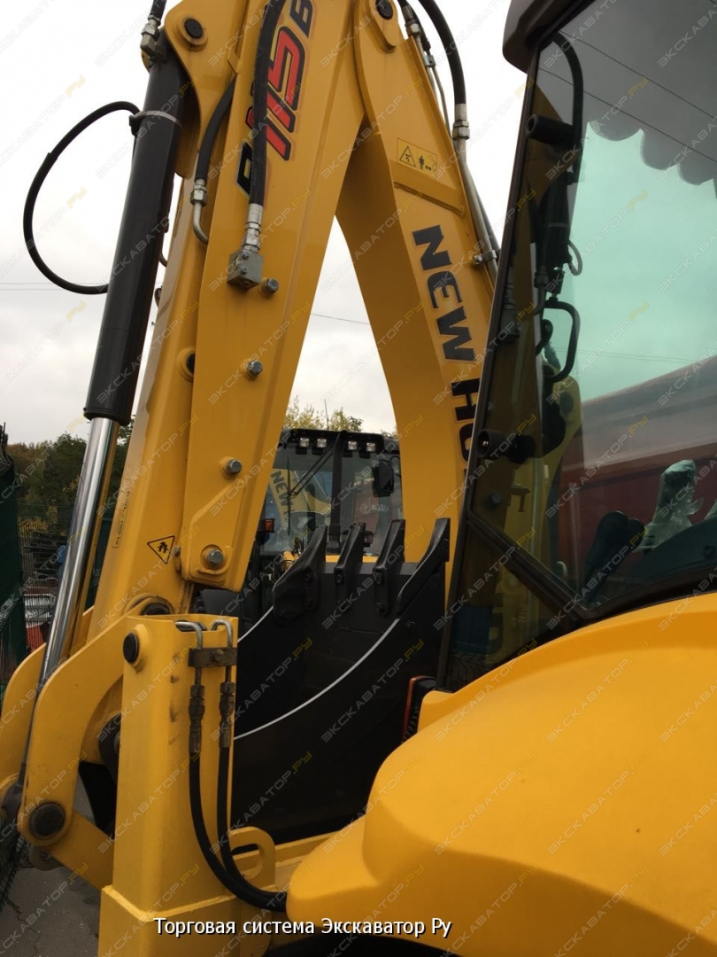 New Holland B115B [10]