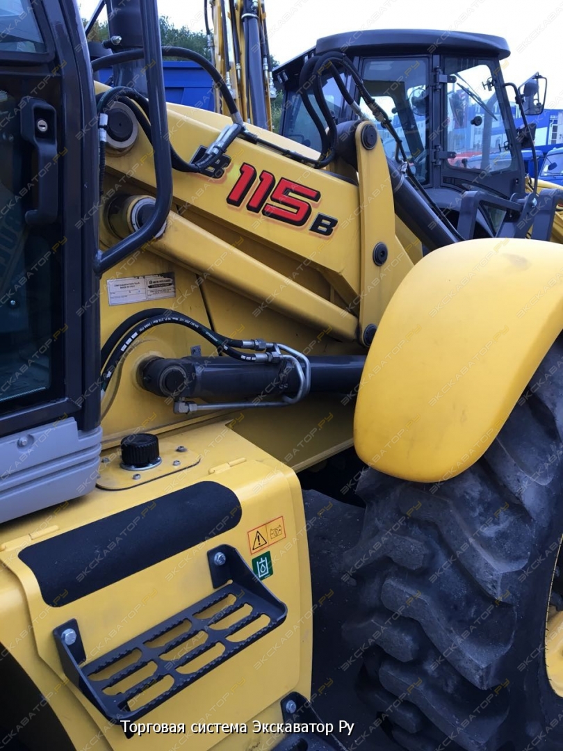 New Holland B115B [12]