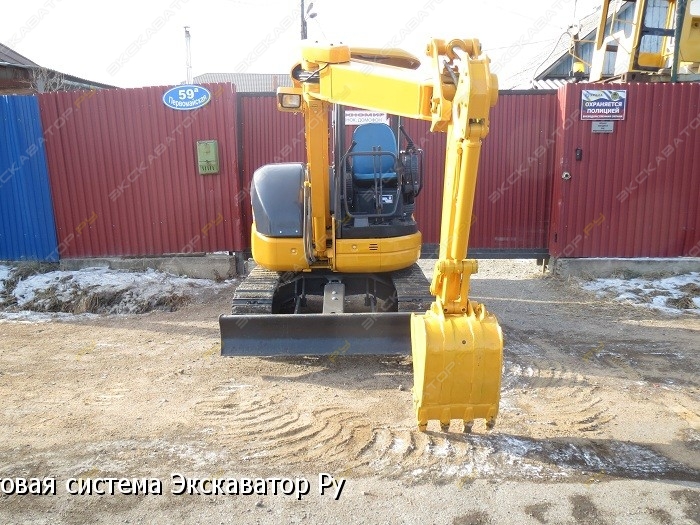 Komatsu PC75 [5]