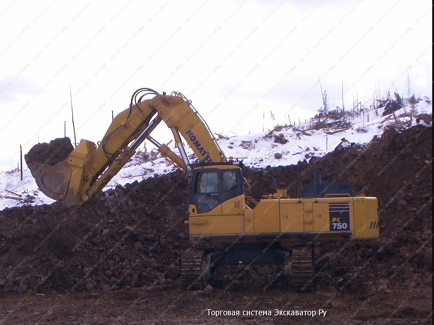 Komatsu PC650-3 [1]