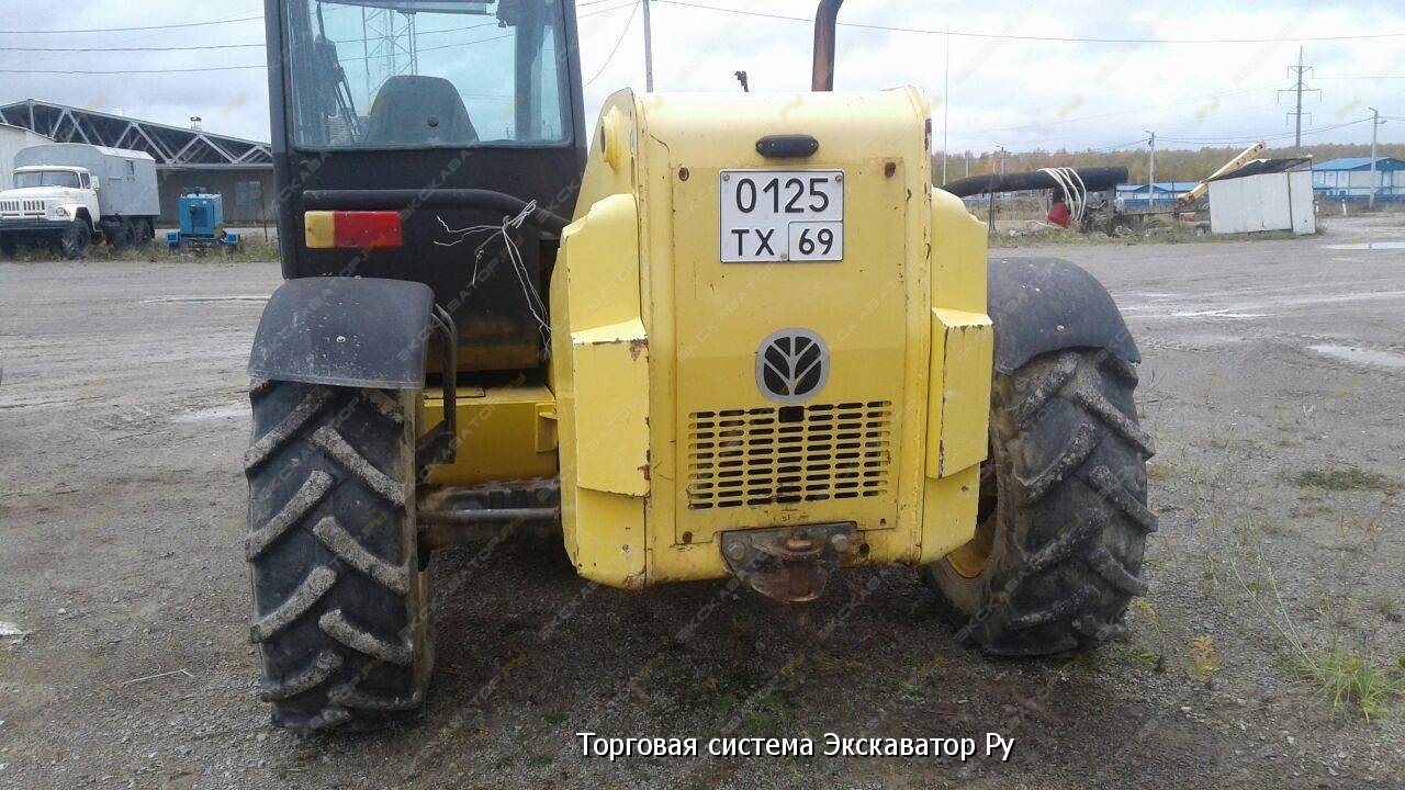 New Holland LM1333 [7]