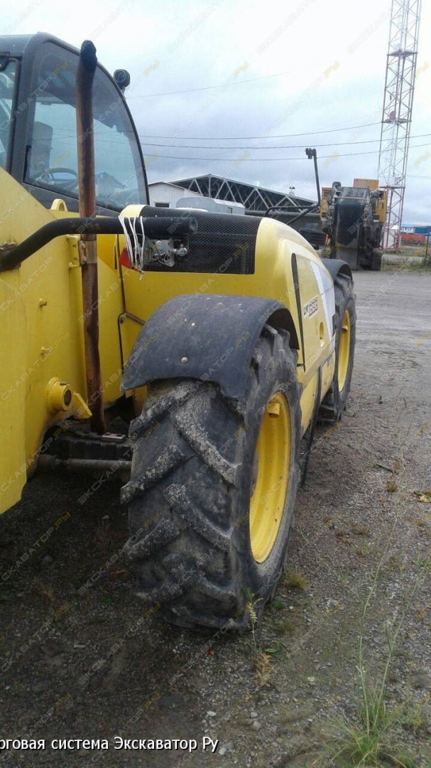 New Holland LM1333 [6]