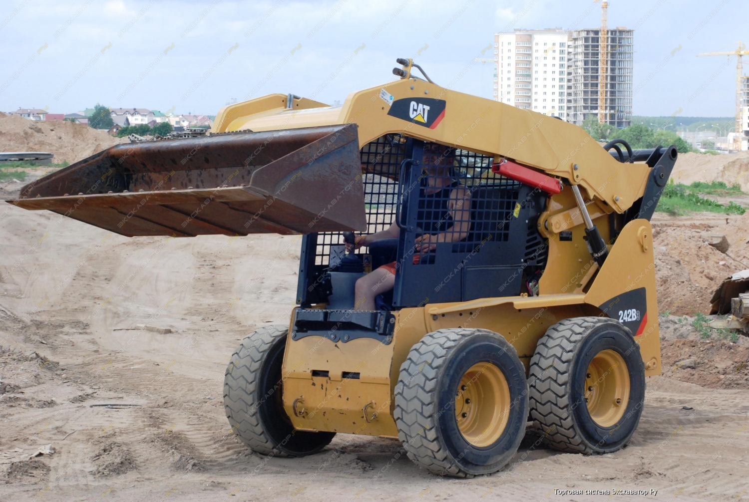 Caterpillar 242B Series 3 [8]