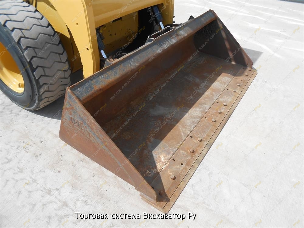 Caterpillar 242B Series 3 [4]