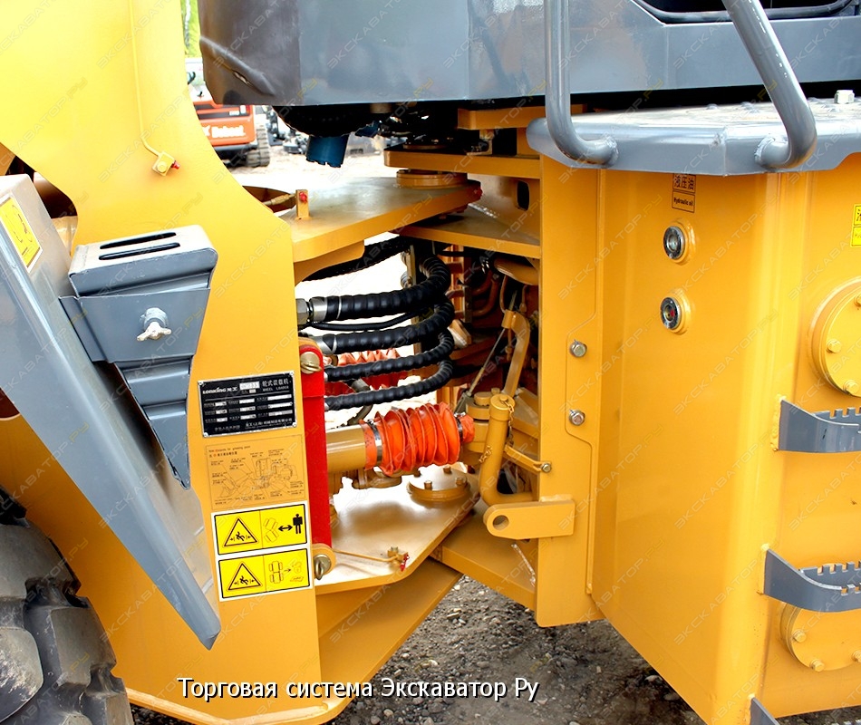 Lonking CDM835 [1]