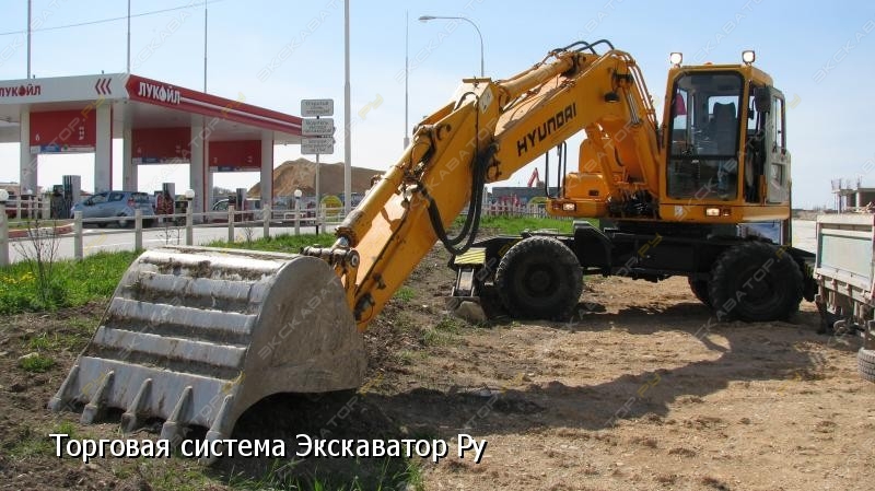Hyundai R 200W-3 [1]