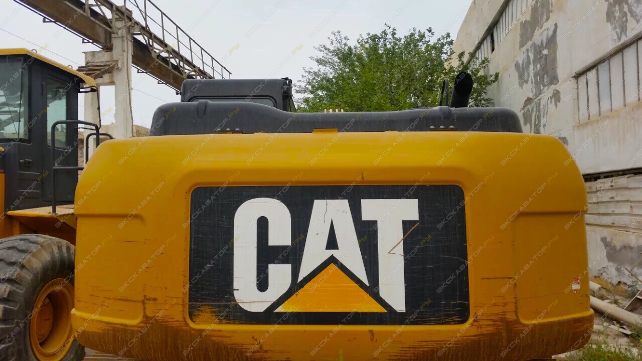 Caterpillar 320D2 L [3]