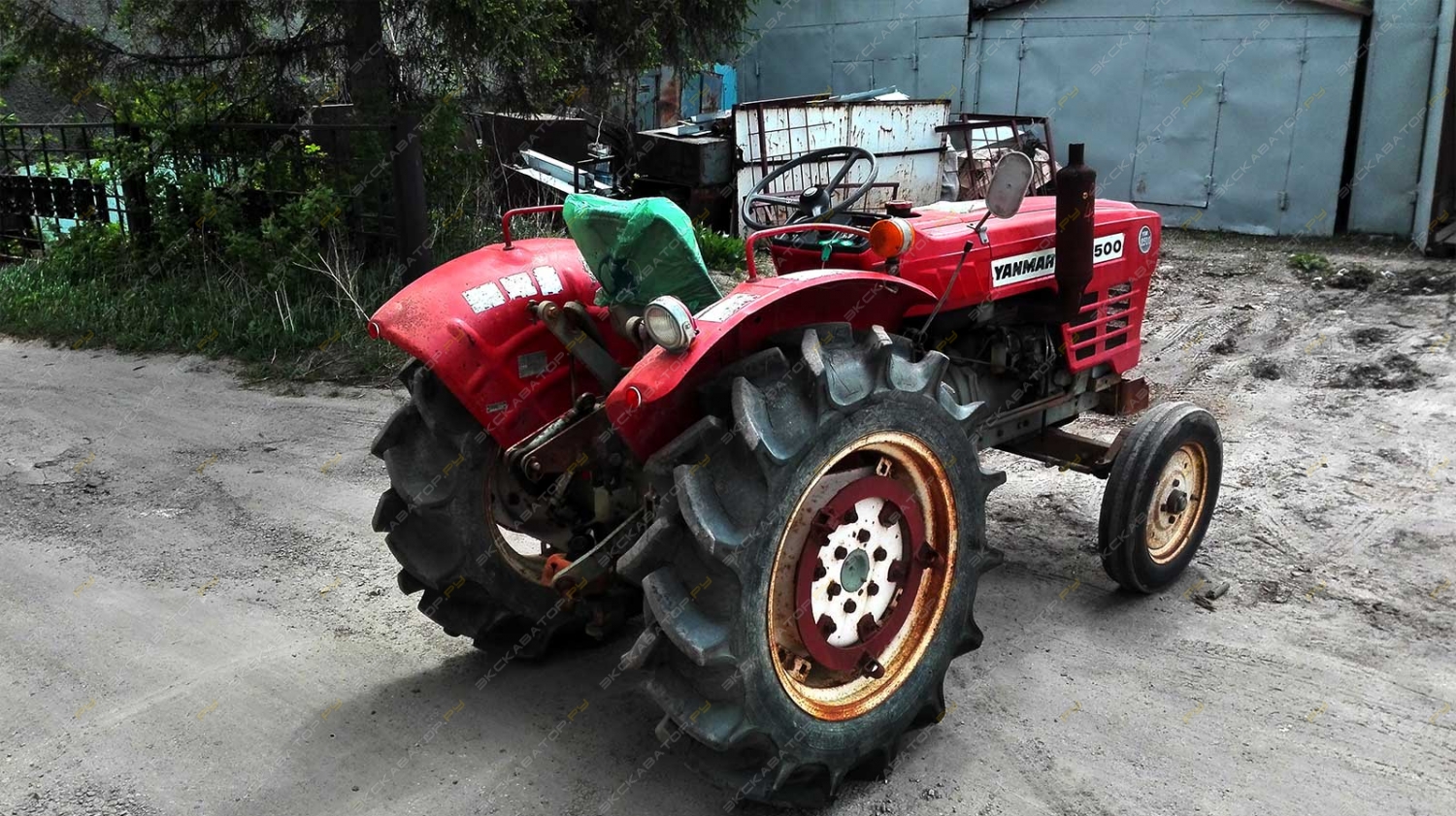 YM2500 [4]