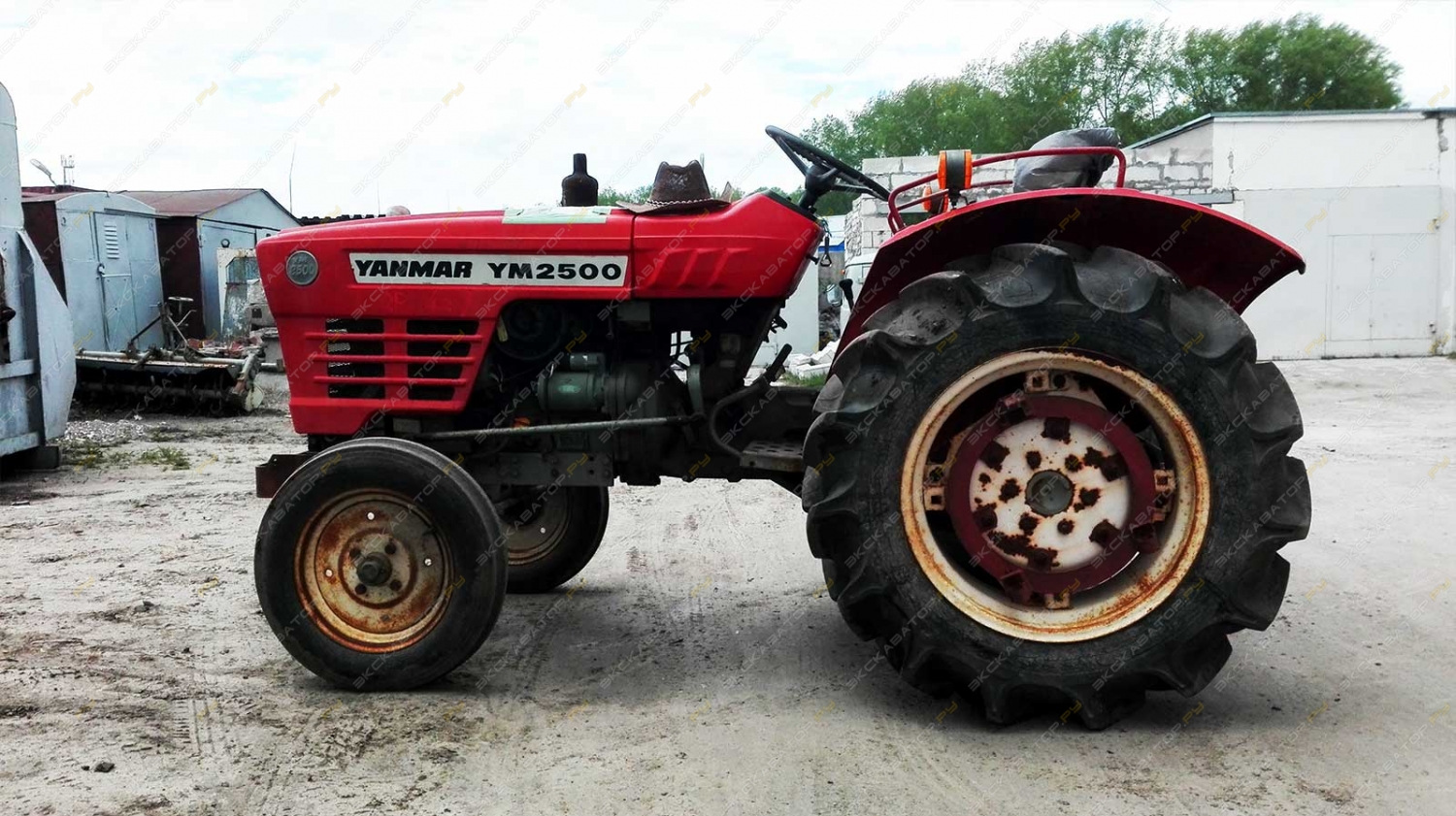 YM2500 [0]