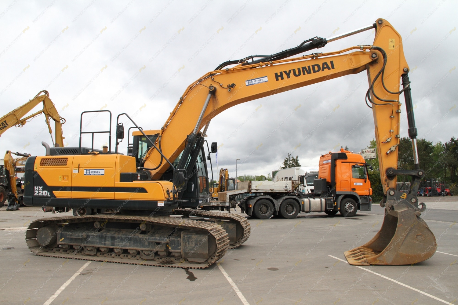 Hyundai ROBEX 220 LC-5 [5]