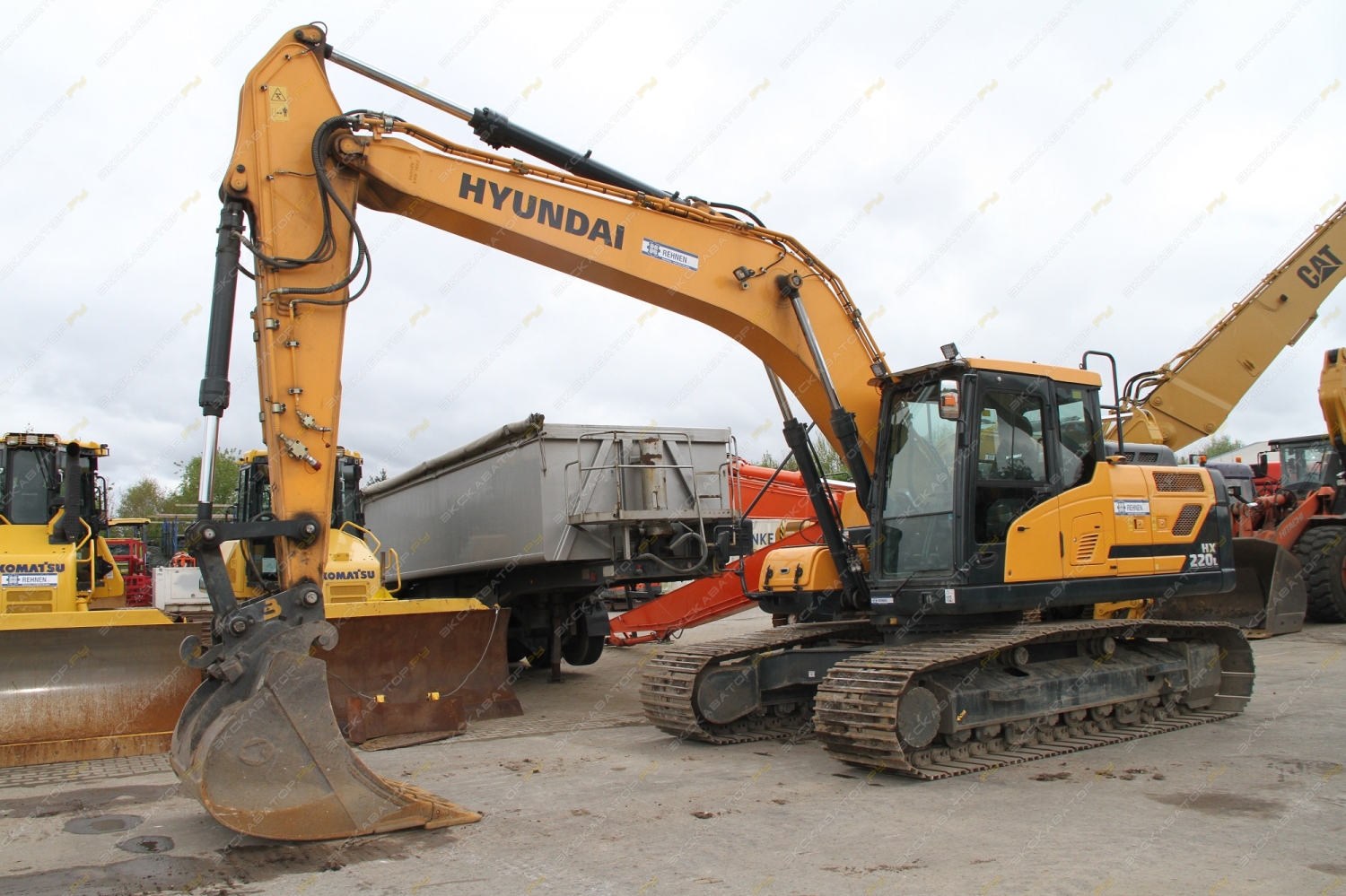 Hyundai ROBEX 220 LC-5 [15]