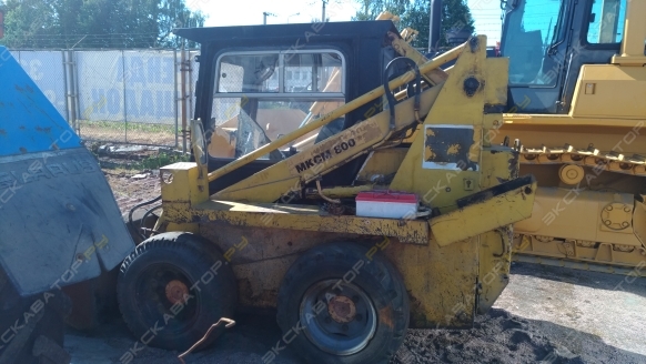 Курганмашзавод МКСМ 800 [1]