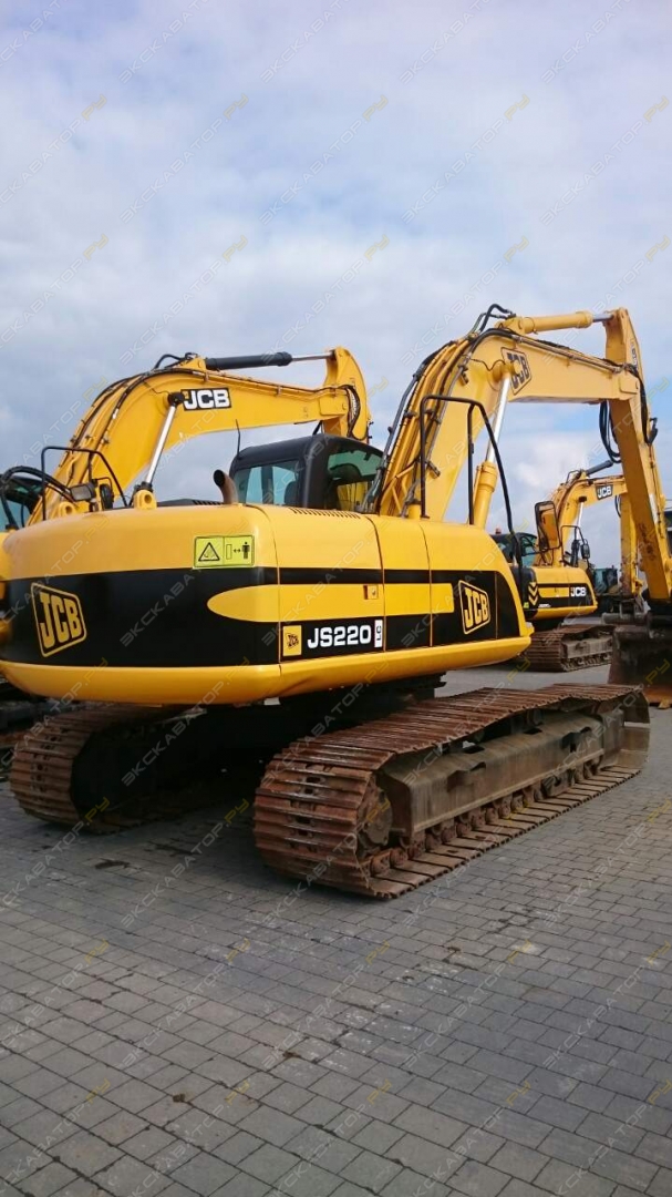 JCB JS 220 LC [1]