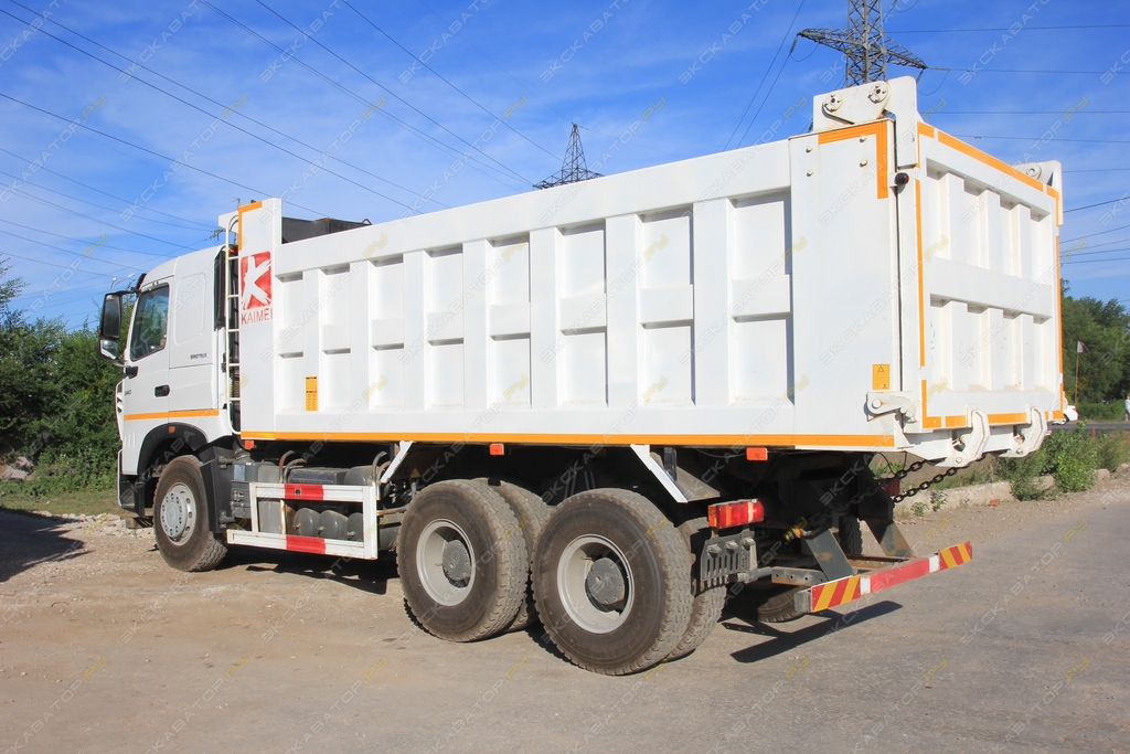 Sinotruk Howo ZZ3327N3847Q [3]