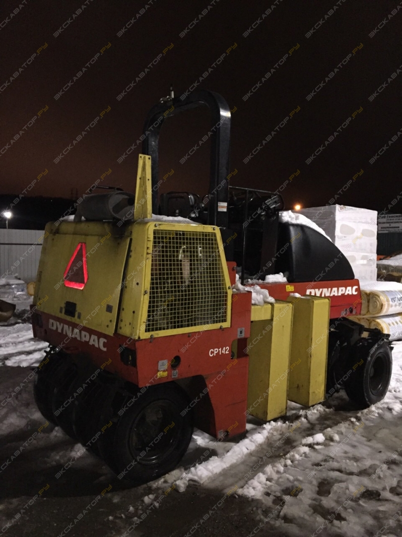 Dynapac CP142 [1]
