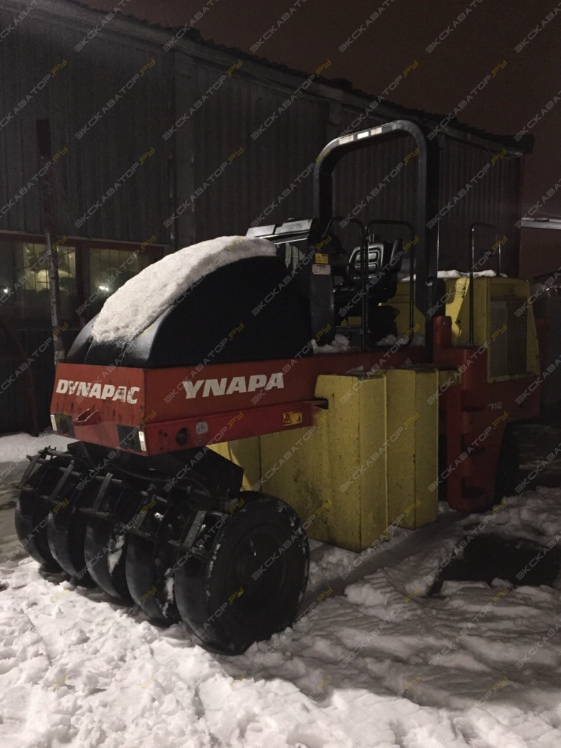 Dynapac CP142 [2]