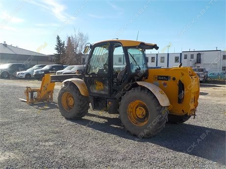 JCB 541-70 [3]