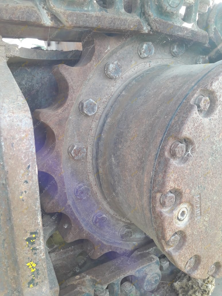 Hitachi EX 200 [4]
