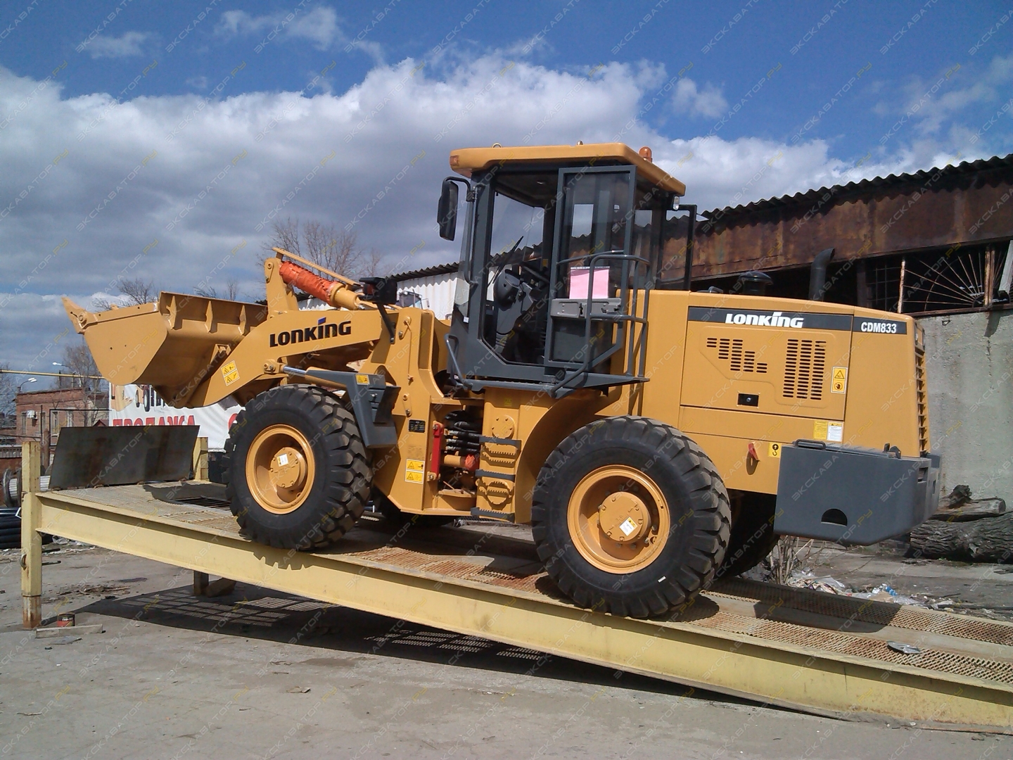 Lonking CDM833 [2]