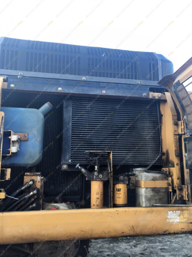 Caterpillar 320D L [2]