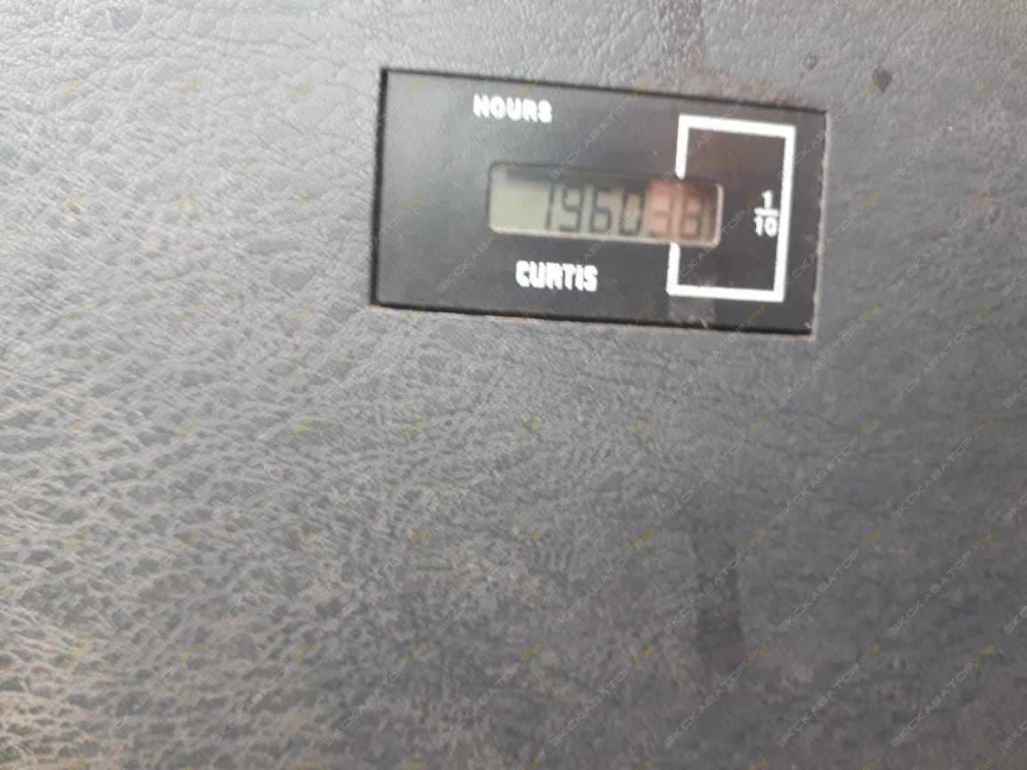 Hyundai R 330LC-9S [4]