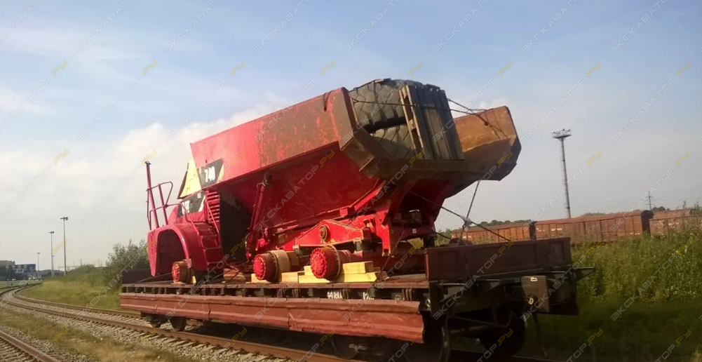 Caterpillar 740B [1]