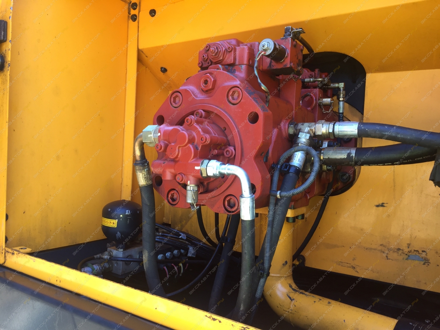 Hyundai R 360LC-7 [10]