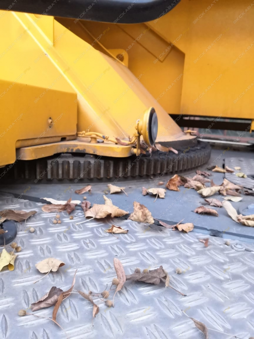 Liebherr LTM 1040-2.1 [13]