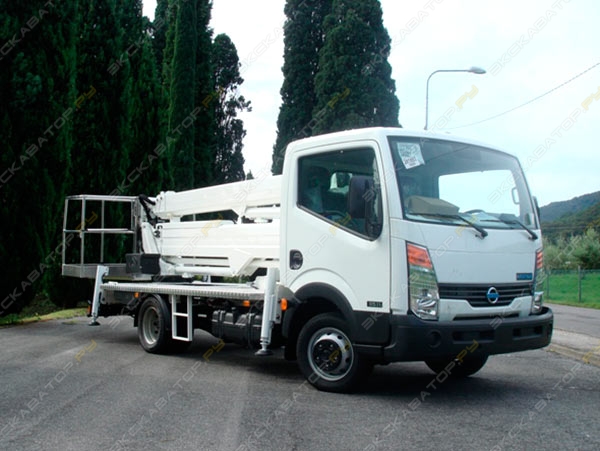 DT 24 - Nissan Cabstar [0]