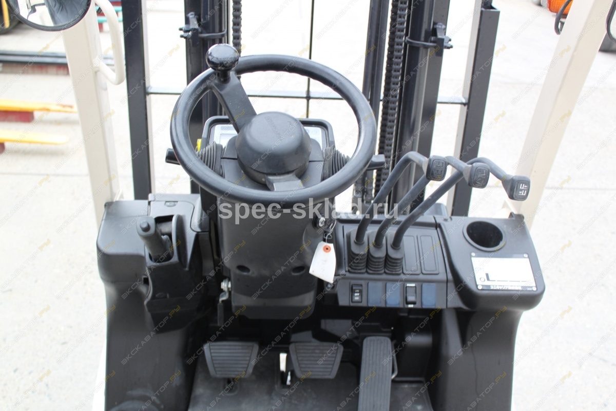 Nissan 1F1A18U [4]