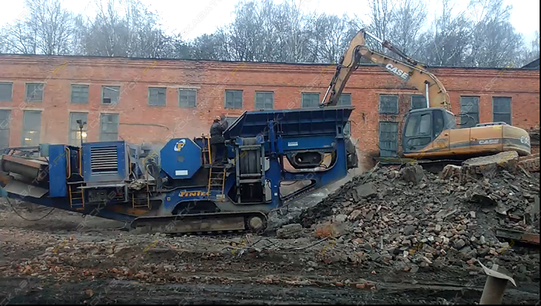 Sandvik QJ330 (Fintec F1107) [2]