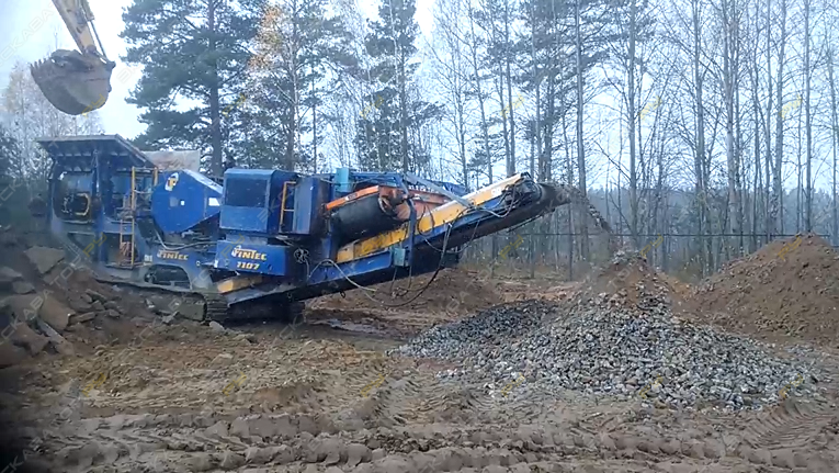 Sandvik QJ330 (Fintec F1107) [4]
