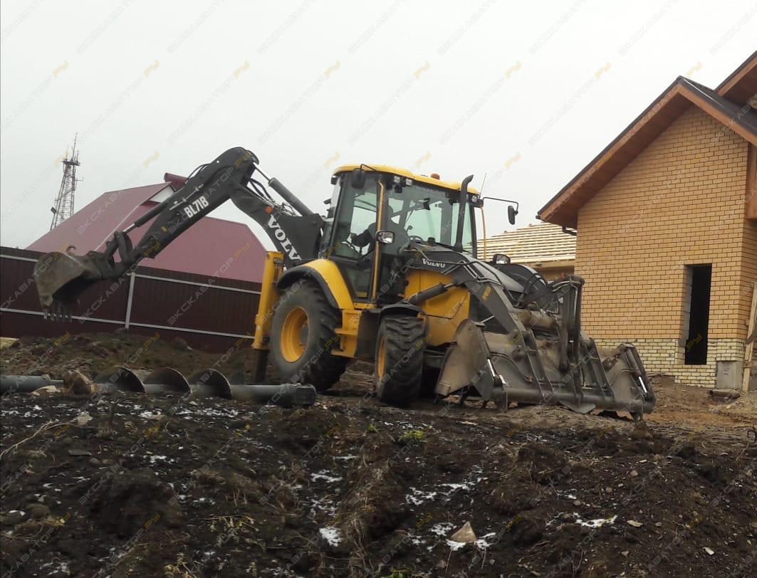 Volvo BL71B [1]